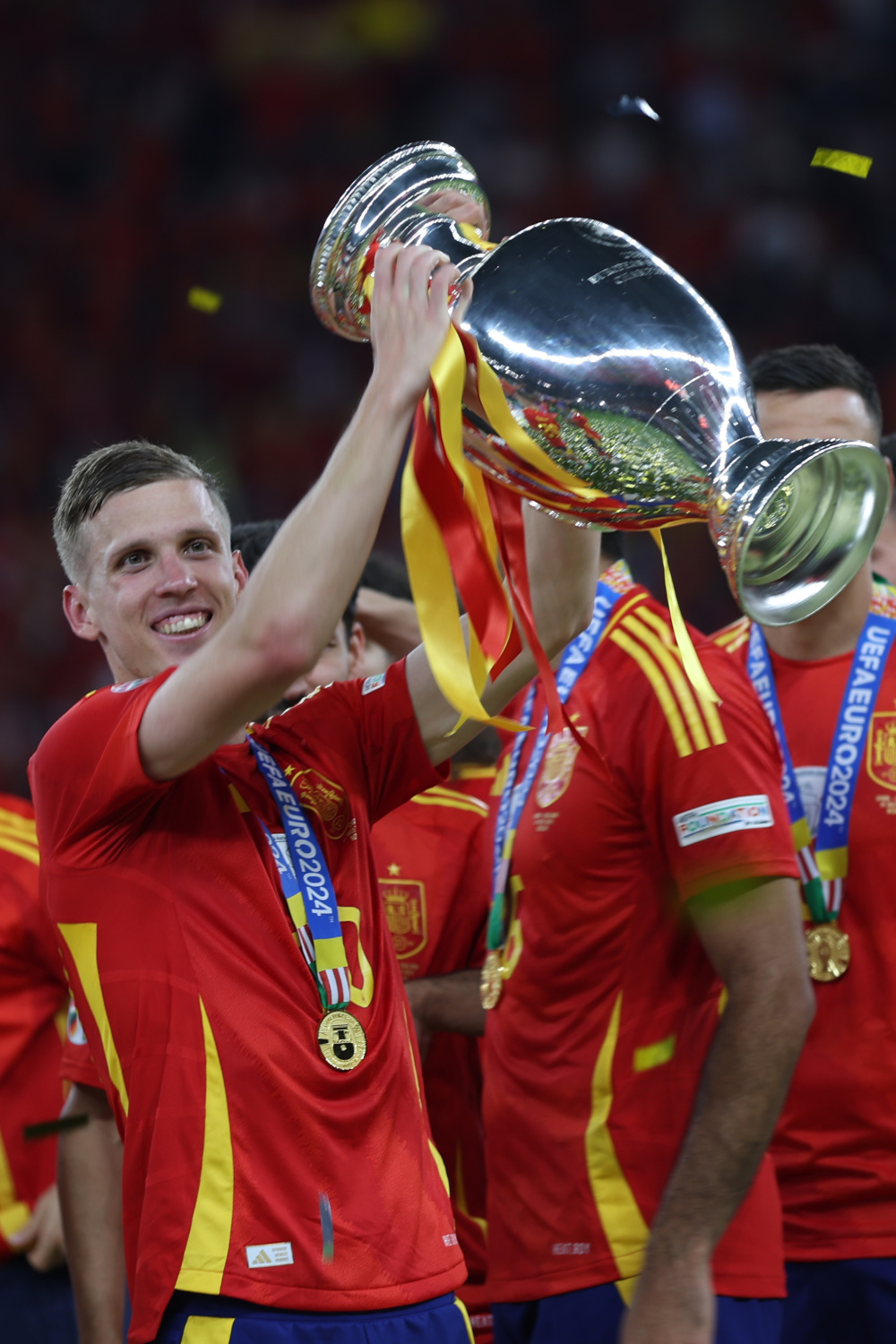 关于西班牙男篮夺得欧洲锦标赛冠军，克罗地亚屈居亚军的信息