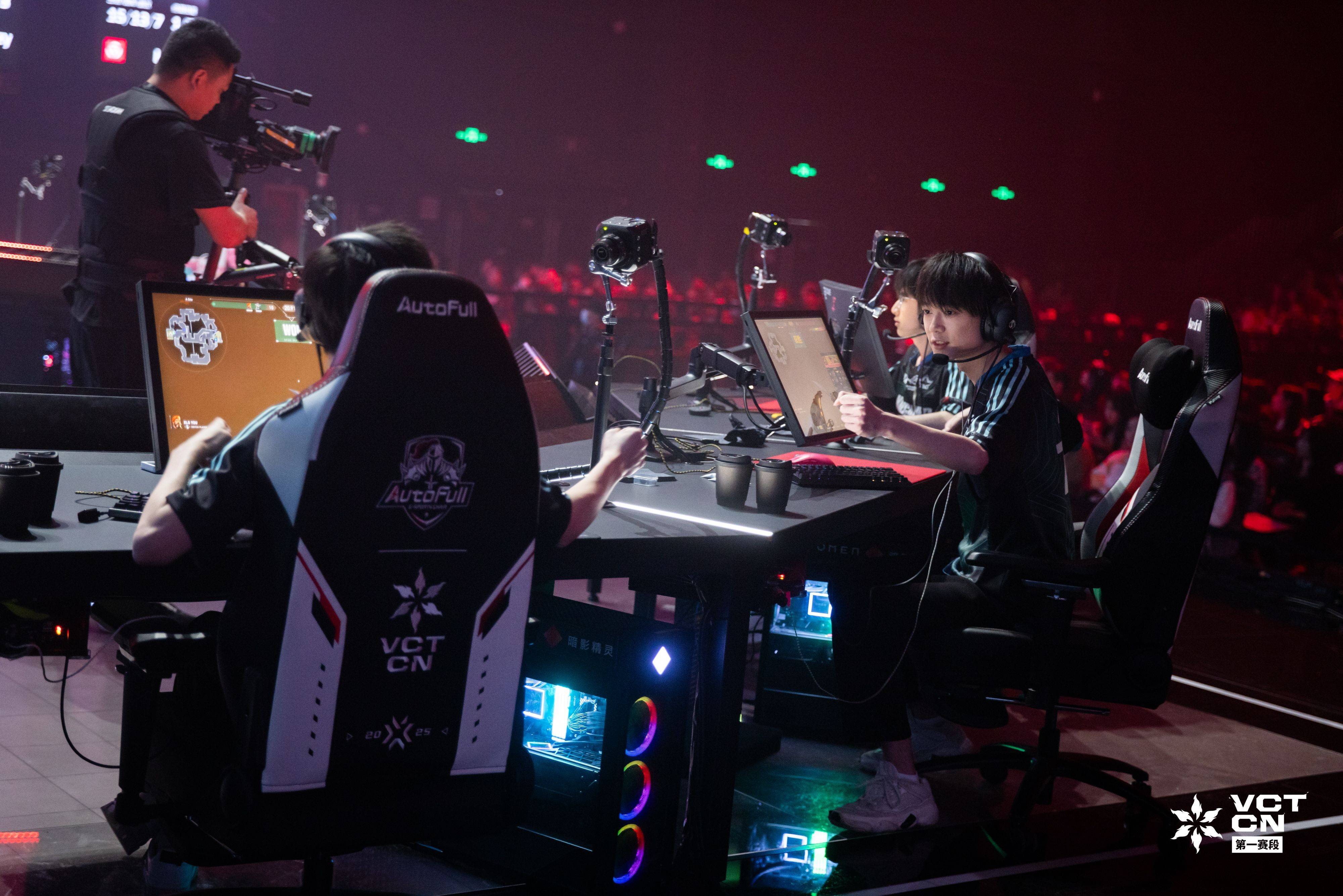 关于IG轻取100T，Doinb操刀奇招英雄翻盘峡谷大战2025世界赛，锁定晋级资格的信息