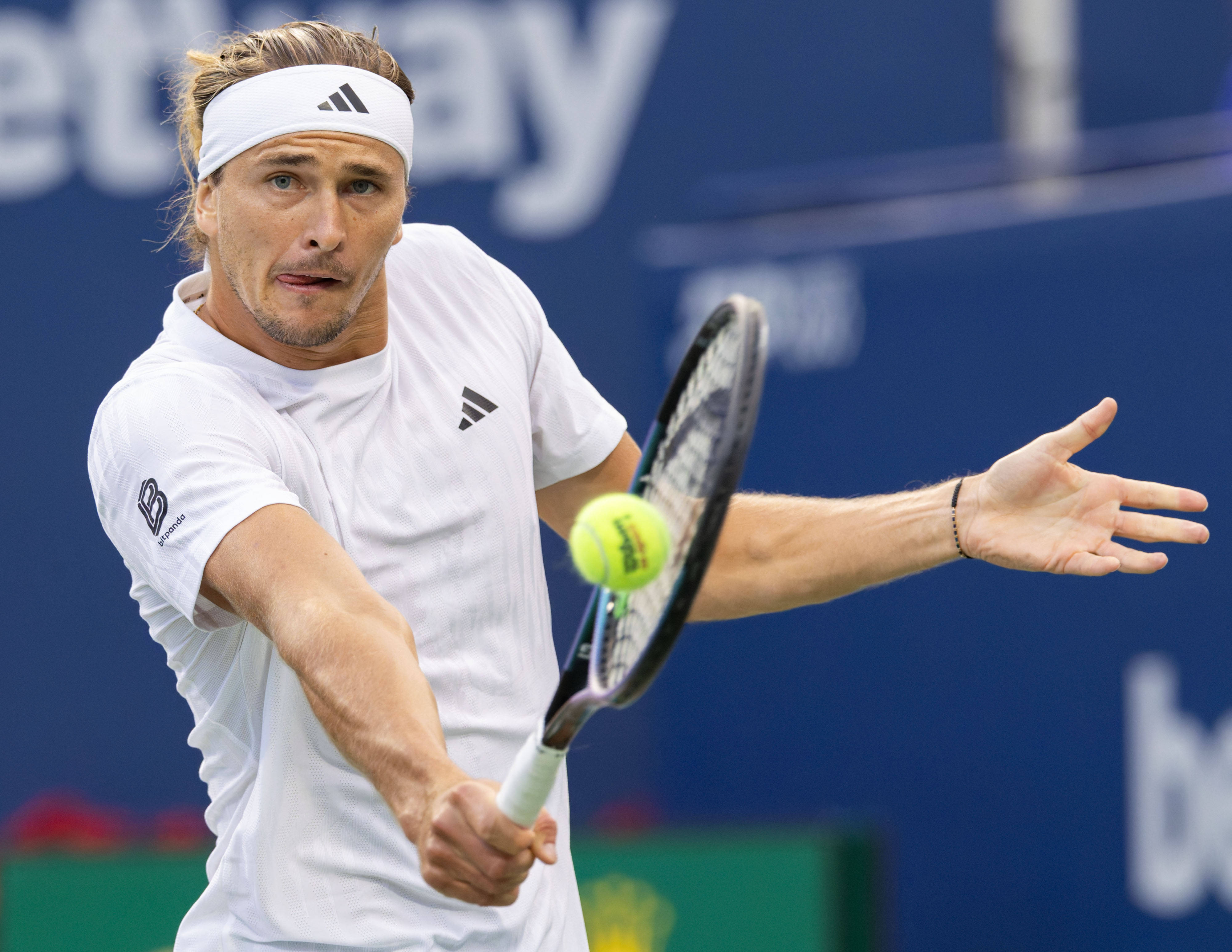 关于法国网球队强势英国网球队，兹维列夫统治全场的信息