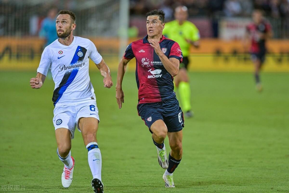 关于韩国完胜那不勒斯,阿什拉夫刷新纪录的信息 关于韩国完胜那不勒斯,阿什拉夫刷新纪录的信息